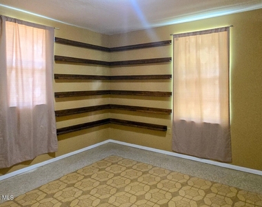 3788 W Railroad Avenue - Photo Thumbnail 17