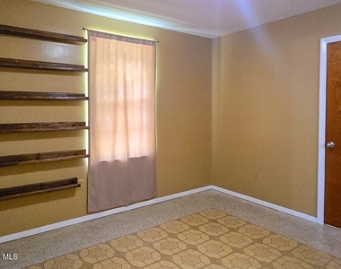 3788 W Railroad Avenue - Photo Thumbnail 18