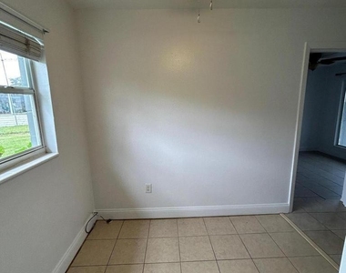 1750 Cowan Drive - Photo Thumbnail 2