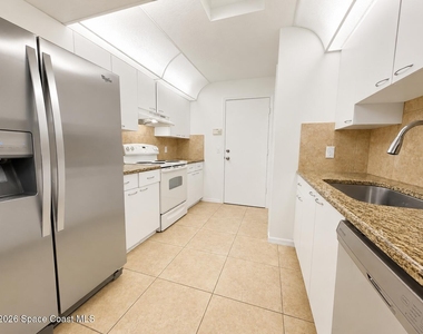 295 Provincial Drive - Photo Thumbnail 4