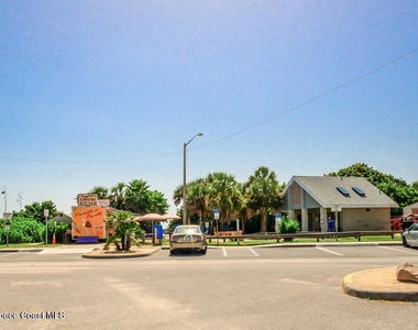 295 Provincial Drive - Photo Thumbnail 24