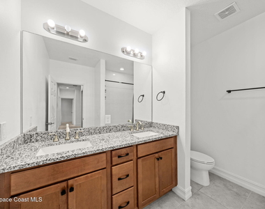 1800 Noel Place - Photo Thumbnail 33