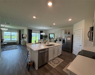 31800 Oyster Trellis Lane - Photo Thumbnail 3