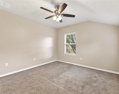17013 Vilesta Drive - Photo Thumbnail 28