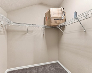 17013 Vilesta Drive - Photo Thumbnail 31