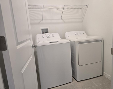 11962 Brae Way - Photo Thumbnail 40