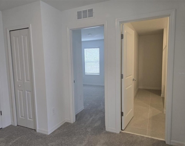 11962 Brae Way - Photo Thumbnail 13