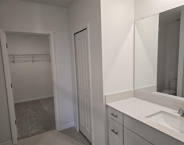 11962 Brae Way - Photo Thumbnail 30
