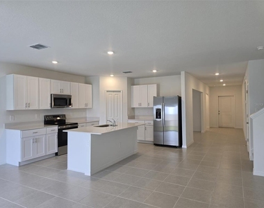 11962 Brae Way - Photo Thumbnail 9