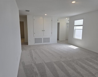 11962 Brae Way - Photo Thumbnail 17