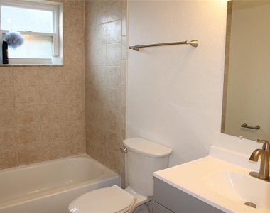 9049 Orchid Drive - Photo Thumbnail 3
