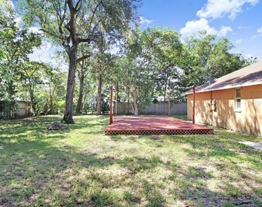 1131 Dogwood Avenue - Photo Thumbnail 25