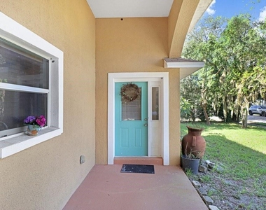 1131 Dogwood Avenue - Photo Thumbnail 2