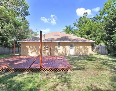 1131 Dogwood Avenue - Photo Thumbnail 26