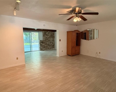164 Pinewood Avenue - Photo Thumbnail 17