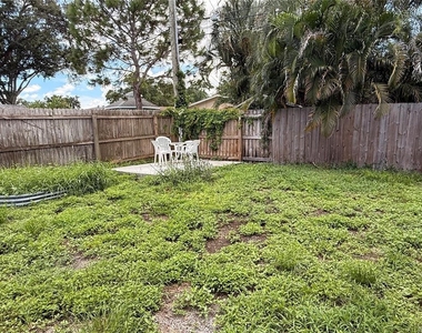 164 Pinewood Avenue - Photo Thumbnail 33