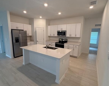 32985 Twin Flower Ave - Photo Thumbnail 4