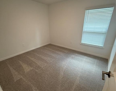 32985 Twin Flower Ave - Photo Thumbnail 10