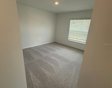 32985 Twin Flower Ave - Photo Thumbnail 13