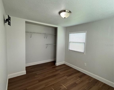 37412 Carringer Rd - Photo Thumbnail 11