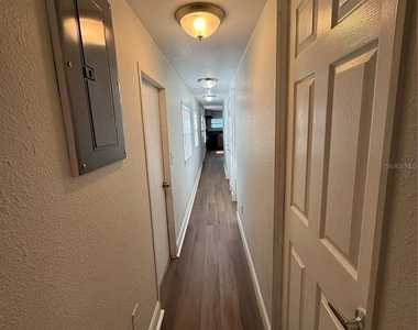 37412 Carringer Rd - Photo Thumbnail 10