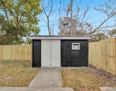4012 Valencia Drive - Photo Thumbnail 15