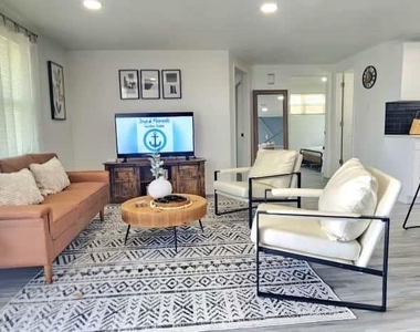 4012 Valencia Drive - Photo Thumbnail 1