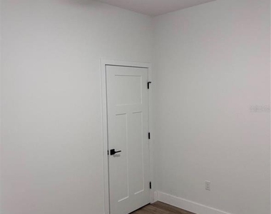 330 Kimble Avenue - Photo Thumbnail 6