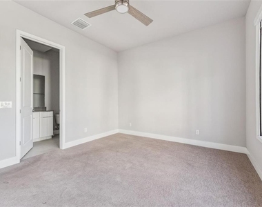 7760 Sandy Ridge Drive - Photo Thumbnail 13