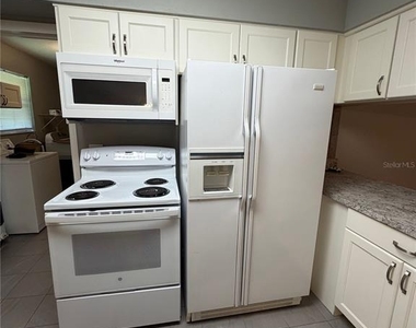 4112 Sw 282 Street - Photo Thumbnail 9