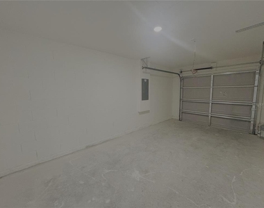 3040 Sw 168th Loop - Photo Thumbnail 17