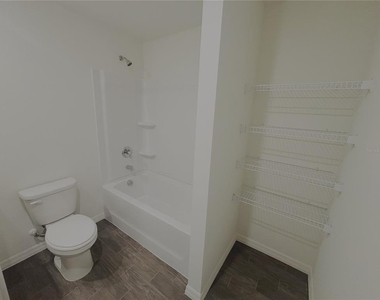 3040 Sw 168th Loop - Photo Thumbnail 11