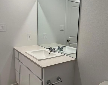 1231 Orion St - Photo Thumbnail 8