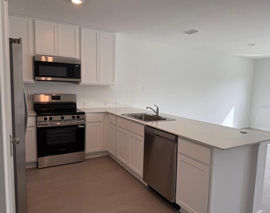 1231 Orion St - Photo Thumbnail 15