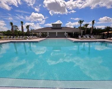1013 Champion Ridge Drive - Photo Thumbnail 34
