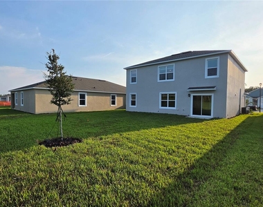 1013 Champion Ridge Drive - Photo Thumbnail 3