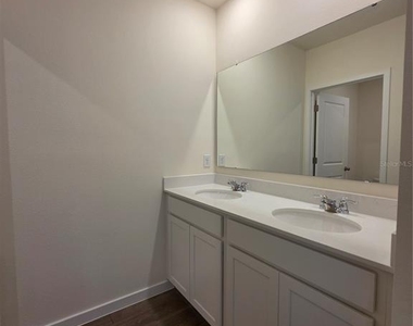 1013 Champion Ridge Drive - Photo Thumbnail 30