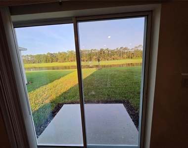 1013 Champion Ridge Drive - Photo Thumbnail 11