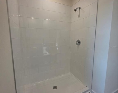 1013 Champion Ridge Drive - Photo Thumbnail 22