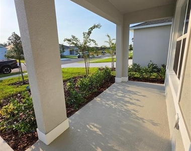 1013 Champion Ridge Drive - Photo Thumbnail 5