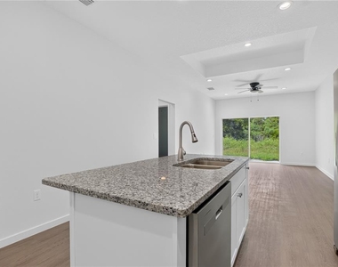 630 Nw 59th Avenue - Photo Thumbnail 9