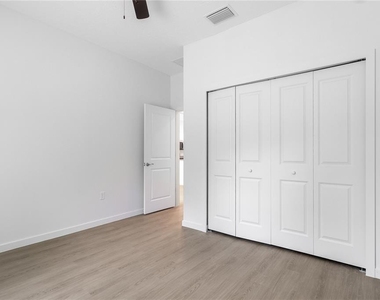 630 Nw 59th Avenue - Photo Thumbnail 15
