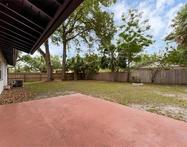 2366 Coldstream Drive - Photo Thumbnail 17