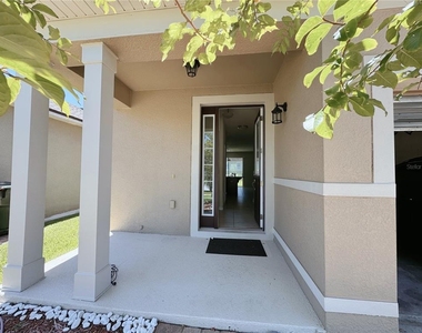 2428 Chateau Loop - Photo Thumbnail 4