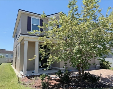 2428 Chateau Loop - Photo Thumbnail 2