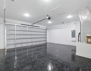 2275 W Linden Drive - Photo Thumbnail 34