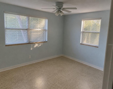 1145 Cordova Avenue - Photo Thumbnail 10
