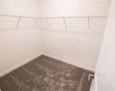 3106 Park Vale Road - Photo Thumbnail 25