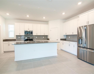 3106 Park Vale Road - Photo Thumbnail 5