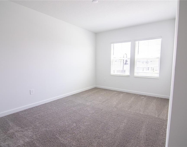 3106 Park Vale Road - Photo Thumbnail 11
